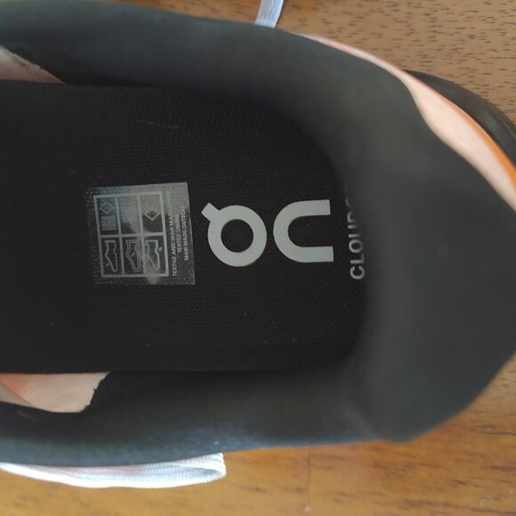 On Cloudgo Running Shoes (Magnet/Rose color) - Women's Size 7.5 - Picture 5 of 8